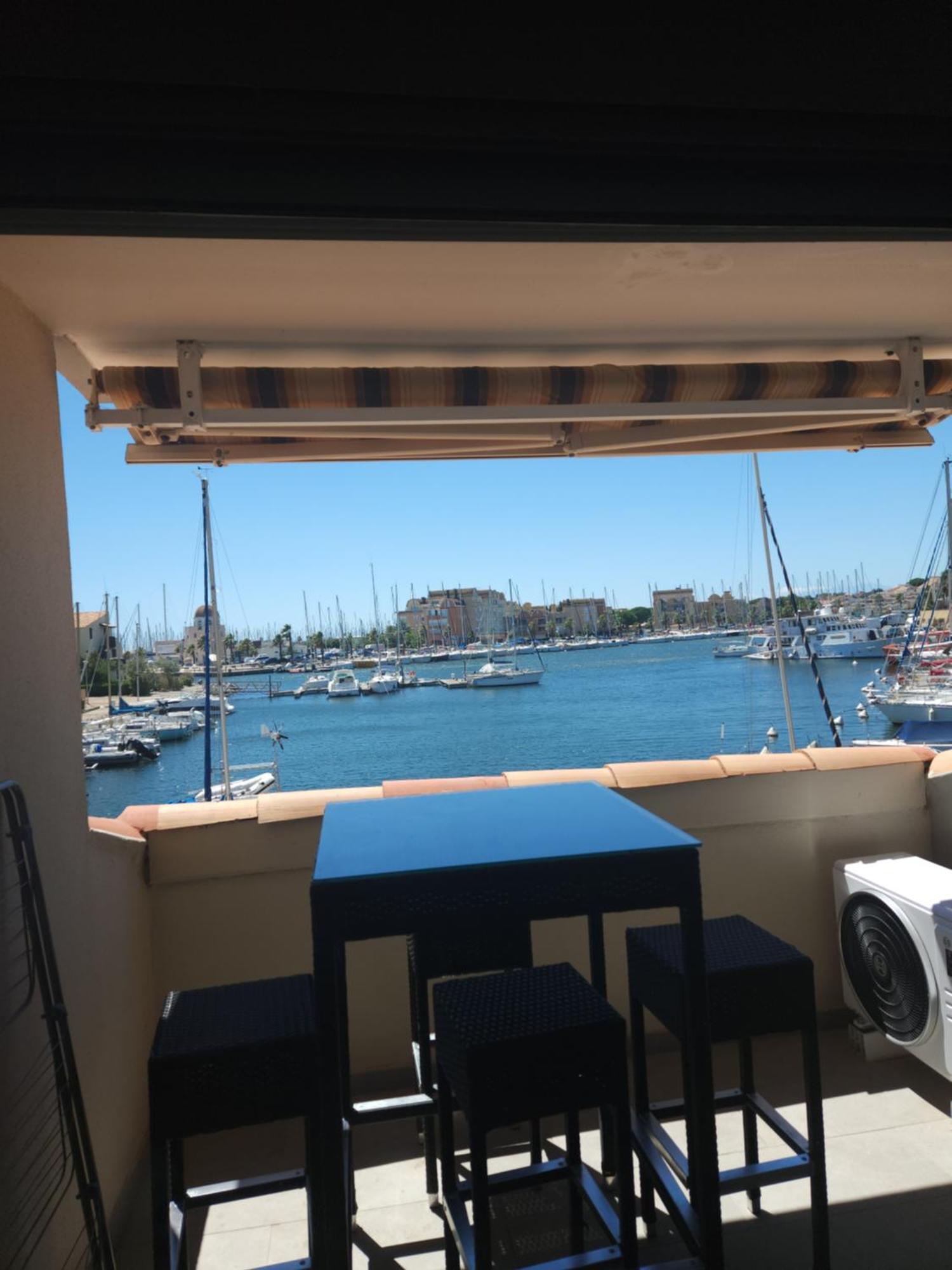 Apartment Confort Sur Le Port Gruissan
